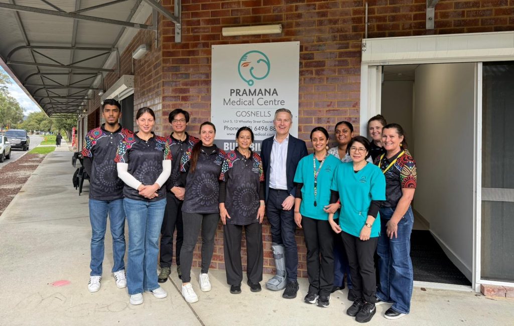 Dr Raji Krishnan with her team and RACGP President Dr Michael Wright